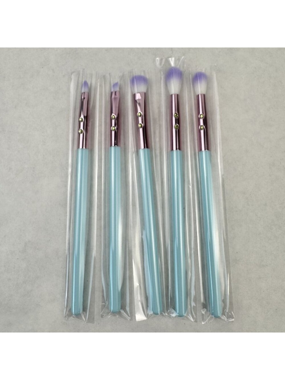 Slmissglam Eye Makeup Brush Set 5-Piece Ombre Stay Sparkly Ultra-Soft Aqua NEW